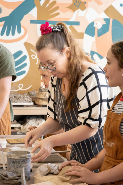 6-Week Pottery Course: Intro to Throwing and Handbuilding - Sunday Mornings - Oct - Nov 2026